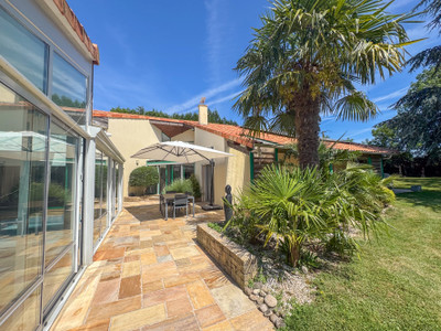 French property for sale in Combrand, Deux-Sèvres - €690,000 - photo 8