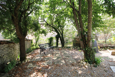 French property for sale in Loiré-sur-Nie, Charente-Maritime - €298,920 - photo 9
