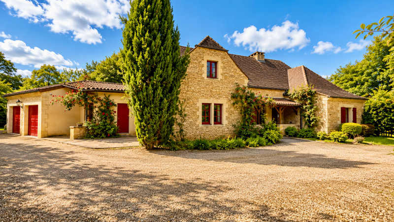 French property for sale in Saint-Crépin-et-Carlucet, Dordogne - €649,000 - photo 1