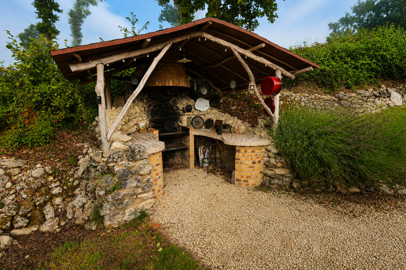 French property for sale in Tursac, Dordogne - €275,000 - photo 8
