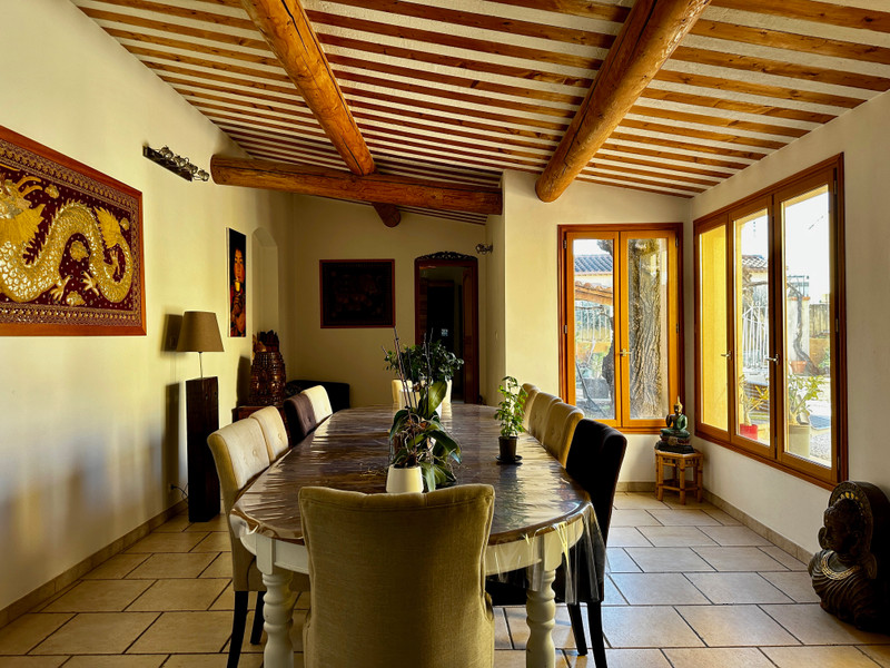 French property for sale in Orange, Vaucluse - €462,765 - photo 10