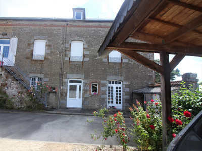 French property for sale in Tinchebray-Bocage, Orne - €212,000 - photo 1