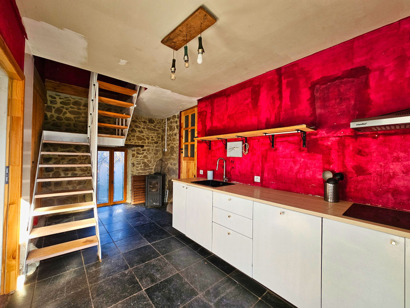 French property for sale in Saint-Priest-en-Murat, Allier - €150,000 - photo 1