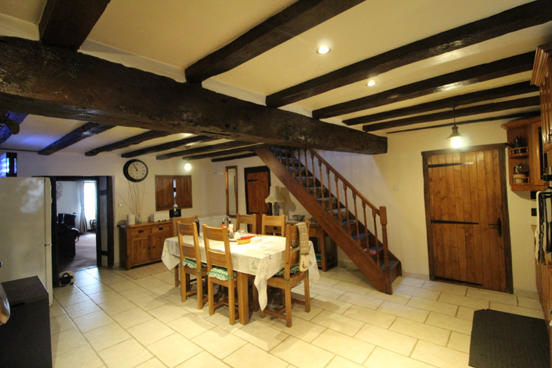 French property for sale in Abzac, Charente - &#8364;150,000 - photo 2