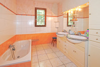 Maison à vendre à Rustrel, Vaucluse - 450 000 € - photo 9