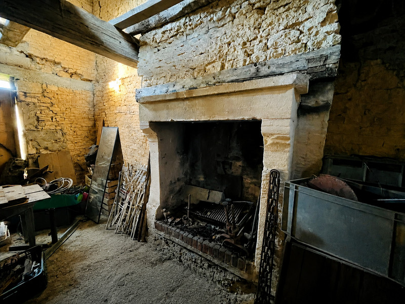 French property for sale in Chambois, Orne - €88,000 - photo 2