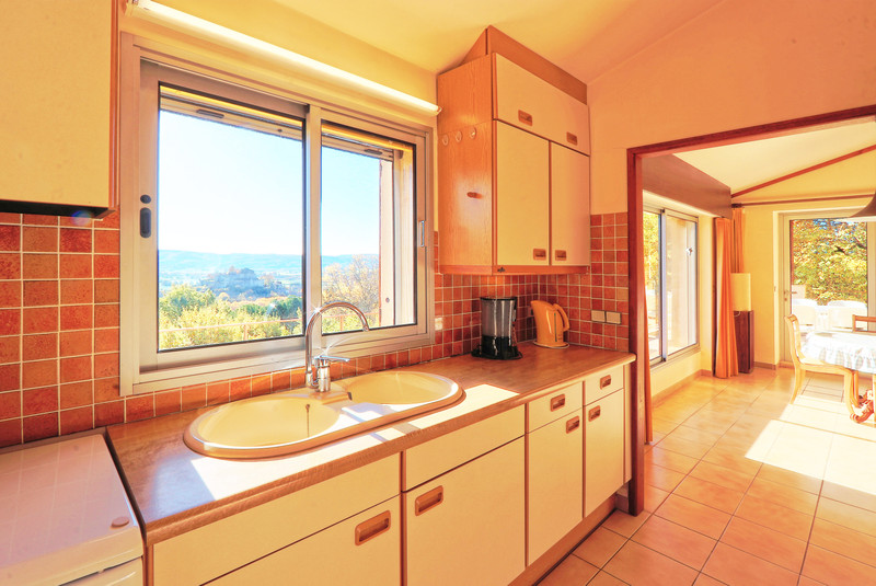House for sale in Mane AlpesdeHautesProvence PROVENCE, MANE