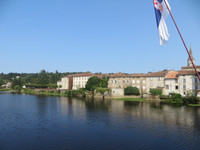 Maison à vendre à Confolens, Charente - 90.000 € - photo 9