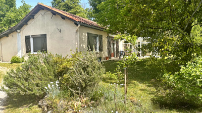 Maison à vendre à Saint Privat en Périgord, Dordogne, Aquitaine, avec Leggett Immobilier