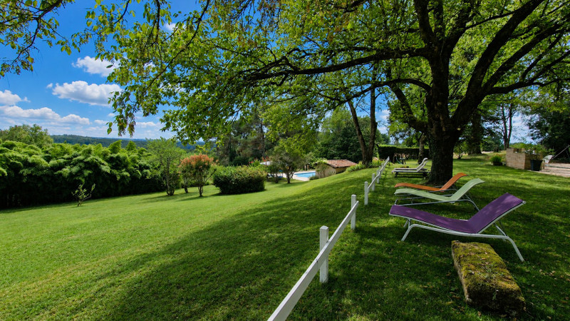 French property for sale in Église-Neuve-d'Issac, Dordogne - €950,000 - photo 6