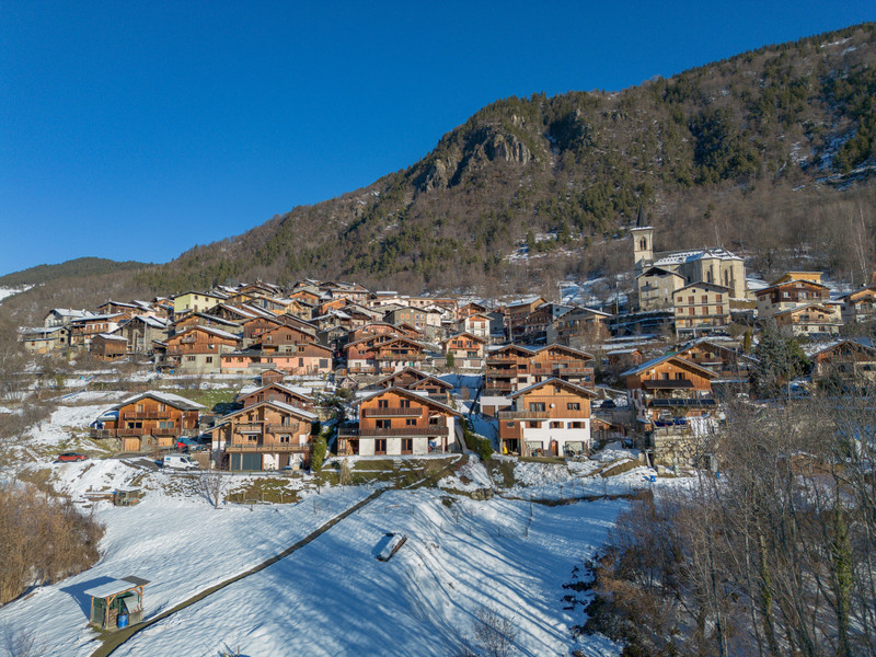 Ski property for sale in Courchevel Le Praz - €999,000 - photo 11