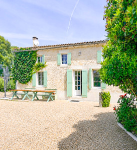 house for sale in Charente-Maritime