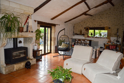 French property for sale in Saint-Martin-Petit, Lot-et-Garonne - €489,000 - photo 7