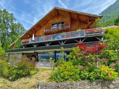 Chalet à vendre à Mieussy, Haute-Savoie, Rhône-Alpes, avec Leggett Immobilier