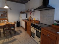 Maison à vendre à Saint-Séverin, Charente - 229.000 € - photo 6