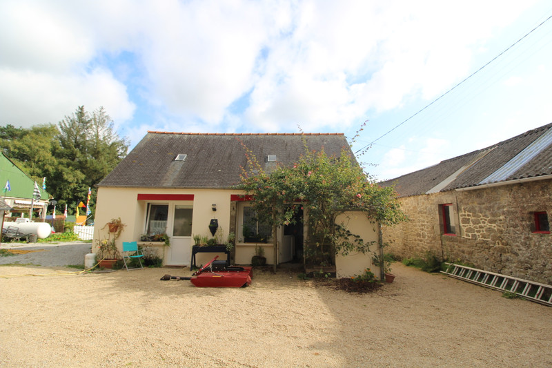 French property for sale in Glomel, Côtes-d'Armor - &#8364;465,873 - photo 10