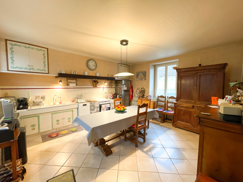 house-for-sale-in-ully-saint-georges-oise-4-5-bedroom-180m-family