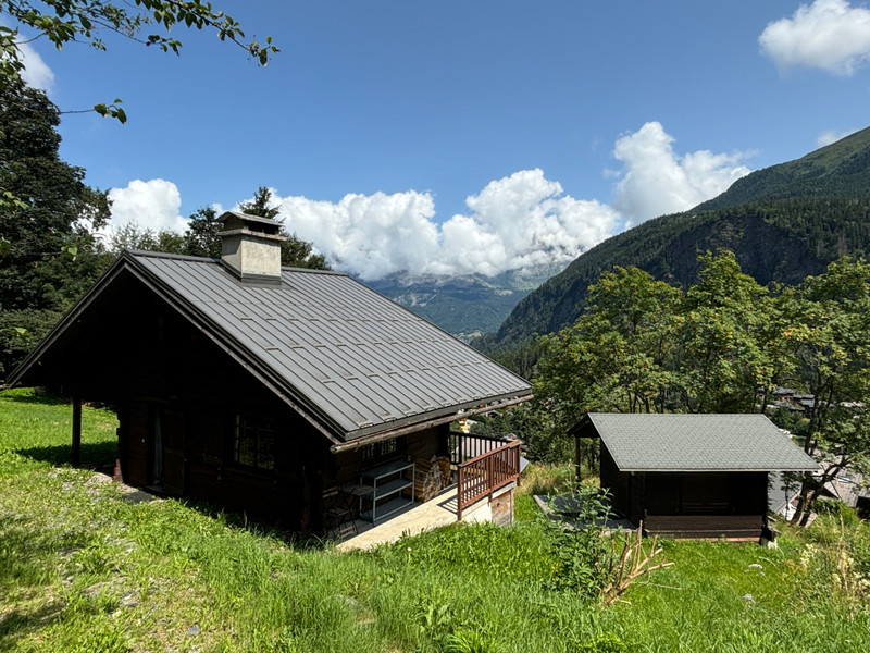 Ski property for sale in Les Houches - €675,000 - photo 1