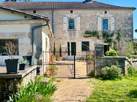Maison à vendre à Rudeau-Ladosse, Dordogne - 457.000 € - photo 3