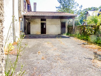 Maison à vendre à Massignac, Charente - 51 600 € - photo 2