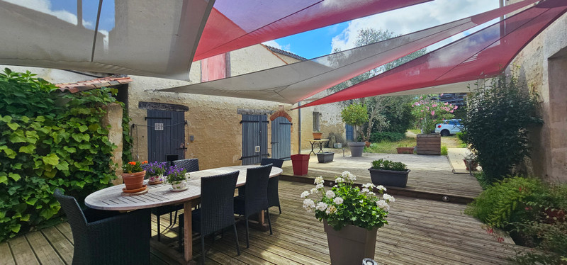 Maison à vendre à Maillezais, Vendée - 299.600 € - photo 1