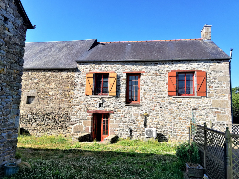 House for sale in SaintJames Manche Fully refurbished stone 3 bed property close to Mont