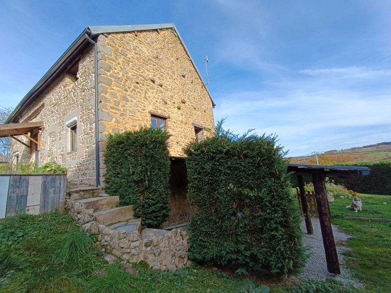 French property for sale in Auzances, Creuse - €139,900 - photo 2