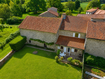 French property for sale in Saint-Saud-Lacoussière, Dordogne - €163,043 - photo 3