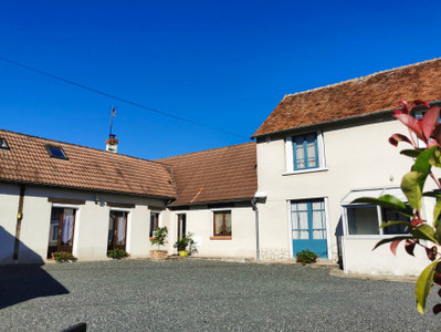 Maison à vendre à Meusnes, Loir-et-Cher, Centre, avec Leggett Immobilier