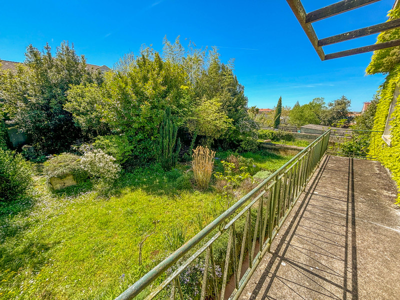 French property for sale in Angoulême, Charente - €209,000 - photo 6