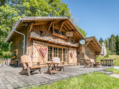 Chalet à vendre à Samoëns, Haute-Savoie, Rhône-Alpes, avec Leggett Immobilier