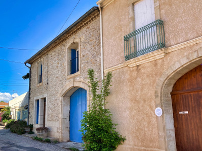 French property for sale in Pézenas, Hérault - €330,000 - photo 11