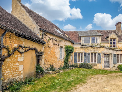 French property for sale in Saint-Germain-de-la-Coudre, Orne - €110,000 - photo 1