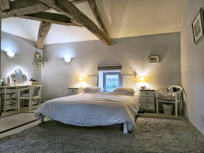 French property for sale in Millac, Vienne - €365,700 - photo 6