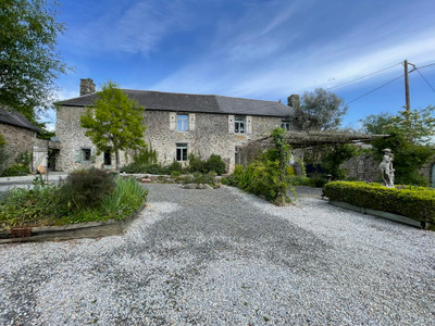 French property for sale in Le Mené, Côtes-d'Armor - €365,700 - photo 1