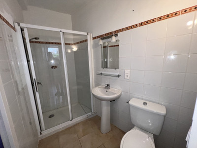French property for sale in Montfort-sur-Argens, Var - €215,000 - photo 5