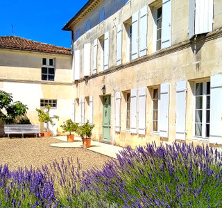 Maison à vendre à Archiac, Charente-Maritime, Poitou-Charentes, avec Leggett Immobilier