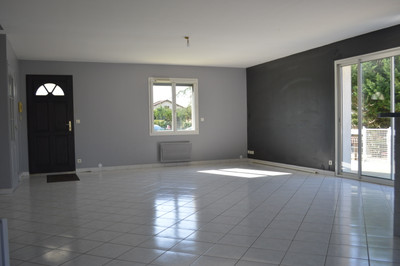 French property for sale in Tonneins, Lot-et-Garonne - €199,900 - photo 6