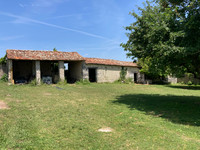 Maison à vendre à Ladiville, Charente - 386.900 € - photo 12