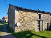 Propriété à vendre à Villebois-Lavalette, Charente - 98 100 € - photo n°14