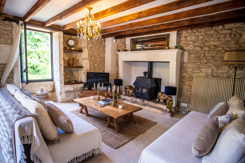 French property for sale in Gout-Rossignol, Dordogne - &#8364;530,000 - photo 4