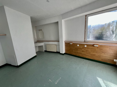French property for sale in Le Chambon-Feugerolles, Loire - €525,000 - photo 4