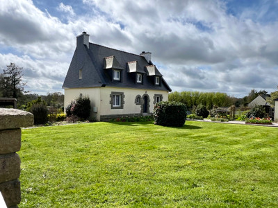 Maison à vendre à Laz, Finistère, Bretagne, avec Leggett Immobilier