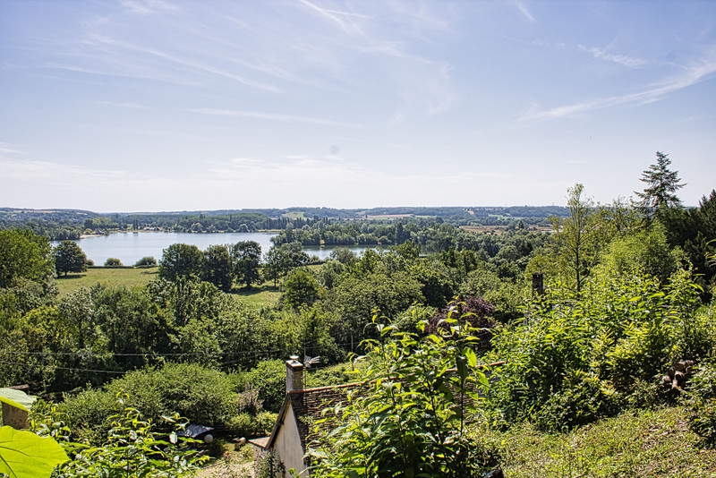 French property for sale in Flée, Sarthe - €292,000 - photo 11