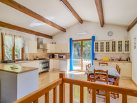 Maison à vendre à Saint-Gervais-sur-Mare, Hérault - 235.000 € - photo 4