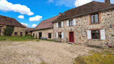 Maison à vendre à Saint-Priest-Ligoure, Haute-Vienne, Limousin, avec Leggett Immobilier