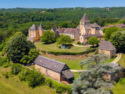 French property for sale in Vitrac, Dordogne - €1,999,000 - photo 2