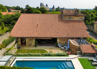 Maison à vendre à Verteuil-sur-Charente, Charente, Poitou-Charentes, avec Leggett Immobilier