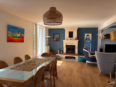 French property for sale in Saint-Même-les-Carrières, Charente - €367,500 - photo 4