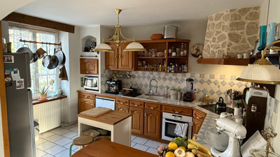 French property for sale in Treignac, Corrèze - €199,990 - photo 1